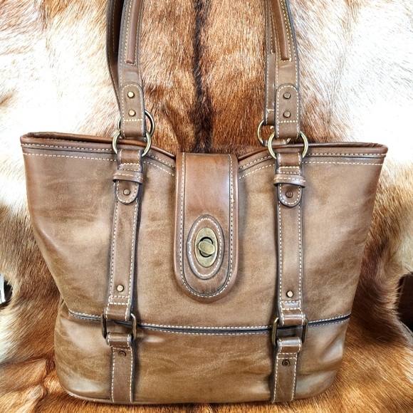 JUSTIN CONCEALED CARRY PURSE - Picture 1 of 8
